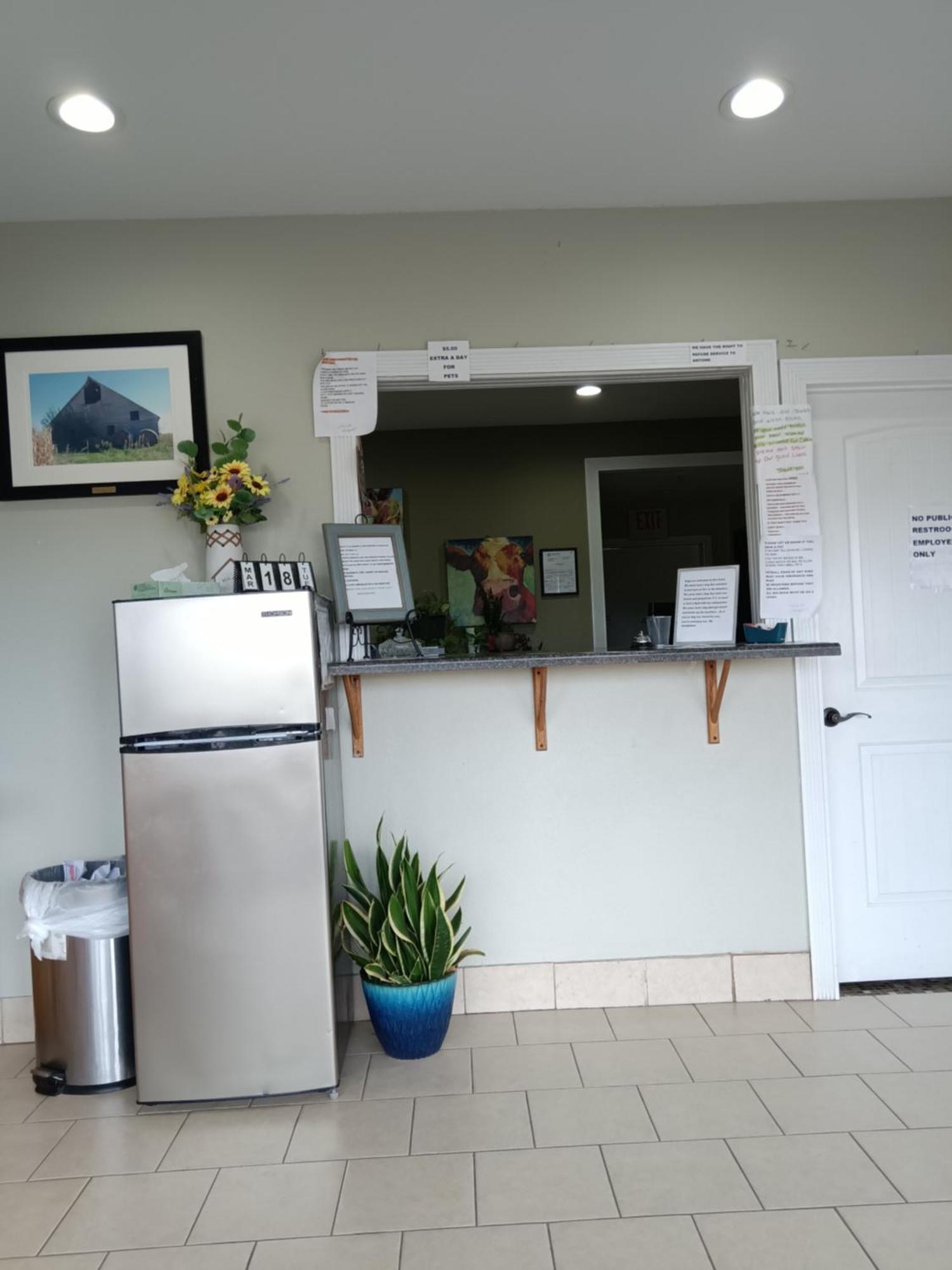 Coalgate Hiway Inn Express מראה חיצוני תמונה